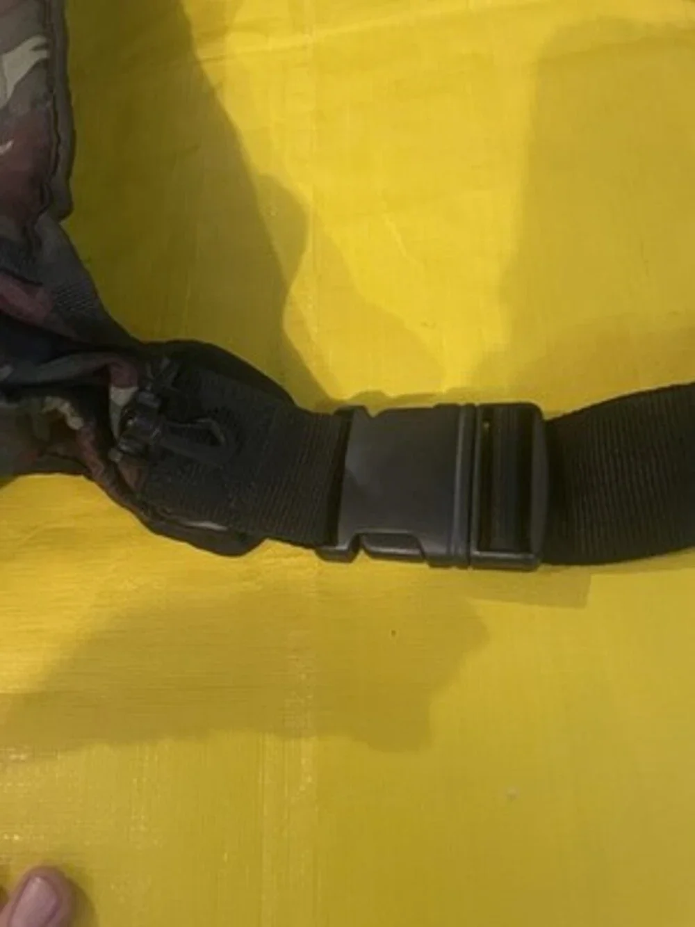 N/A camouflage shoulder